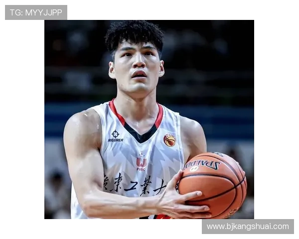 广州篮球队的独特节奏与战术解析探索球队风格与未来发展方向